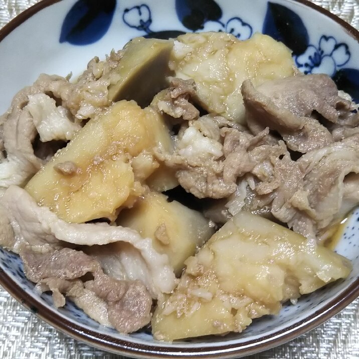 煮干しだしで♪里芋と豚肉の煮物☆